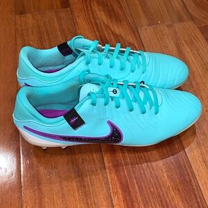 Nike Tiempo Aqua and Violet Soccer Cleats size 8